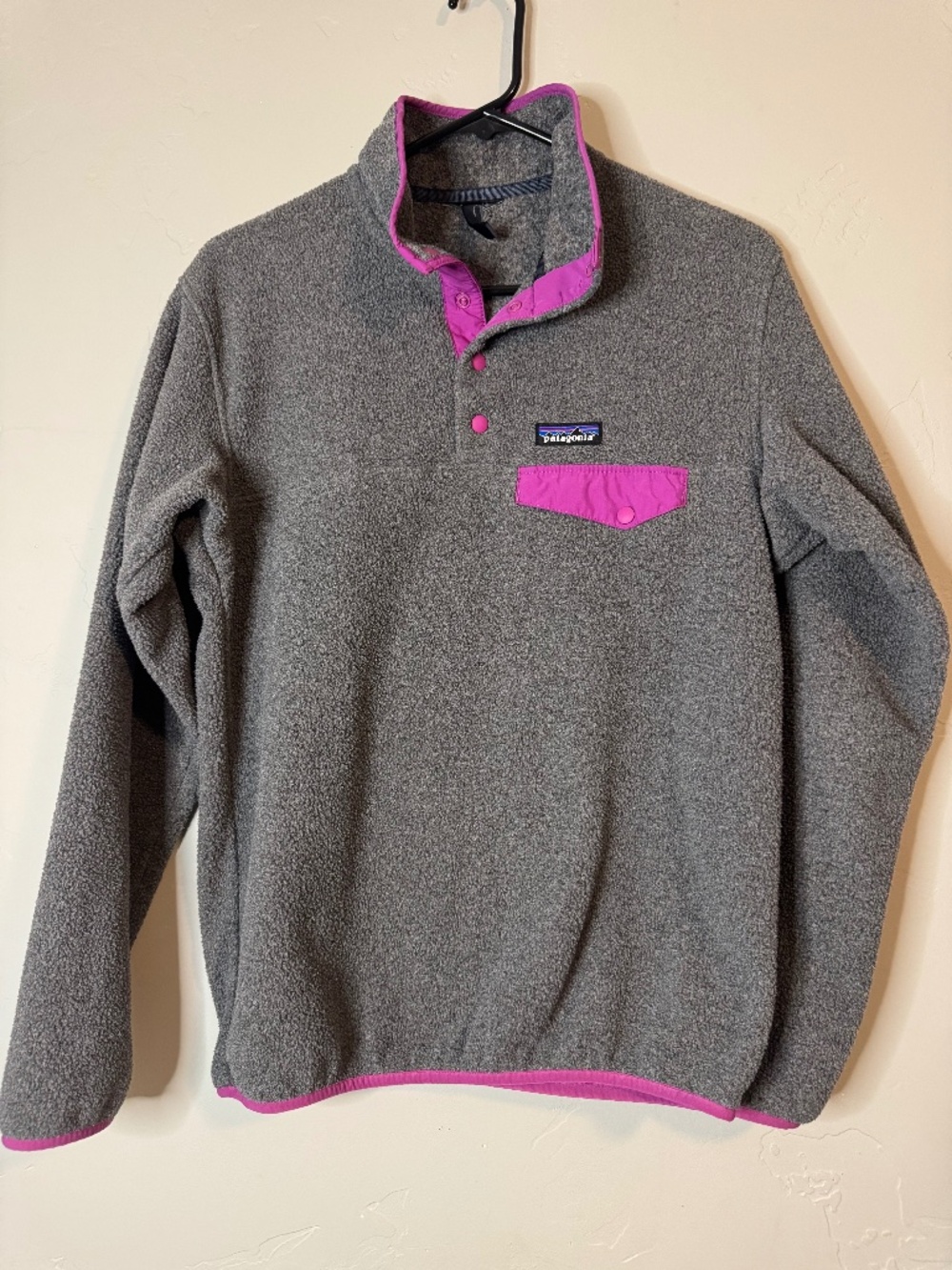 Patagonia Gray and Pink Pullover Sweater, Size M